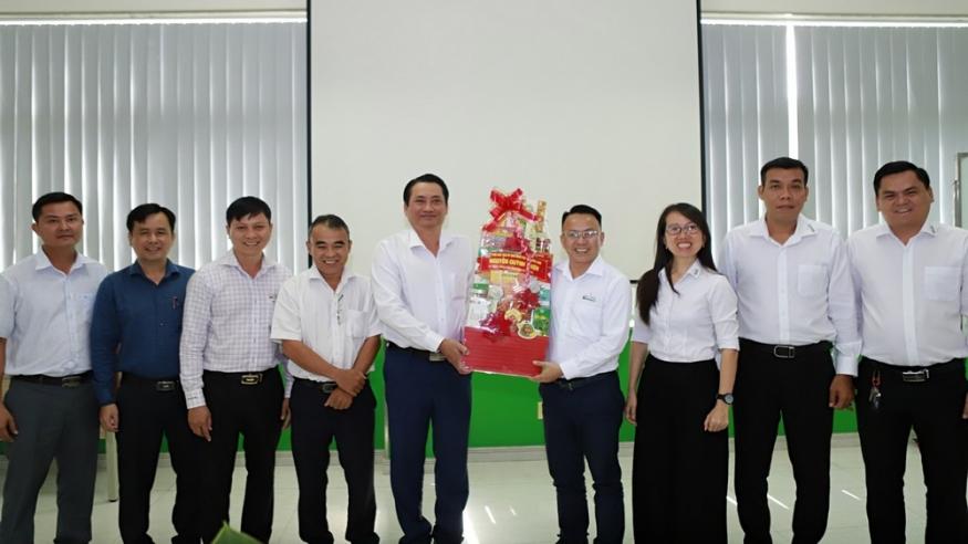 Phó Chủ tịch UBND tỉnh Vĩnh Long thăm, chúc Tết doanh nghiệp KCN Bình Minh – Định hướng công nghiệp xanh 2026